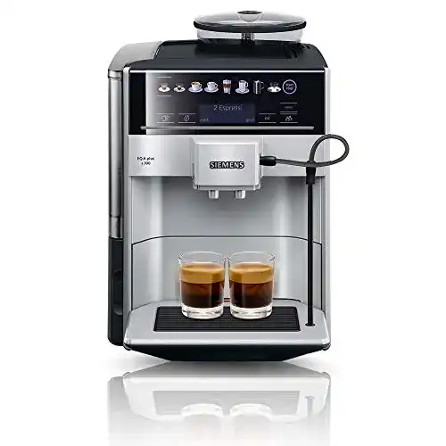 Kaffeevollautomat Siemens EQ.6 plus S300 TE653501DE im Vergleich