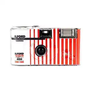 Einwegkamera Ilford XP2 mit Blitz für 24 Aufnahmen