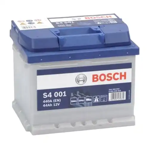 Bosch S4 001 Autobatterie 44Ah 440A 12V für Fahrzeuge ohne Start-Stopp-Automatik