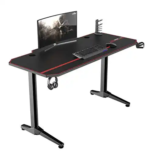 Gaming Tisch für professionelle Spieler mit XXL-Mauspad und Stauraum