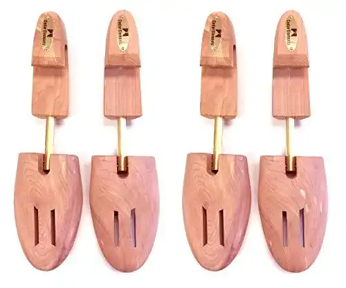 Cedar Elements Schuhspanner aus Zedernholz
