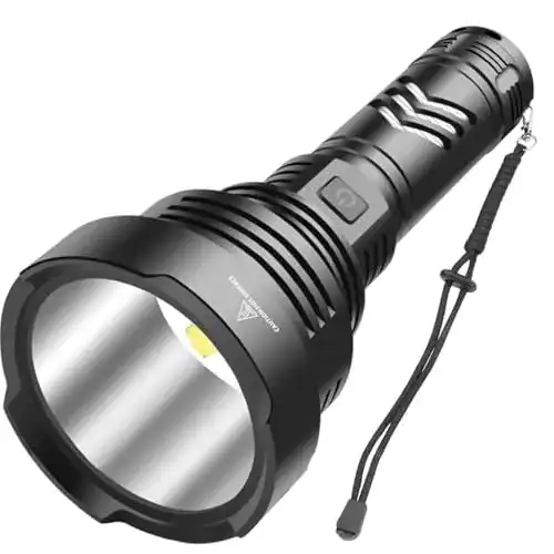 Taschenlampe WholeFire mit 10000 Lumen und 5 Beleuchtungsmodi