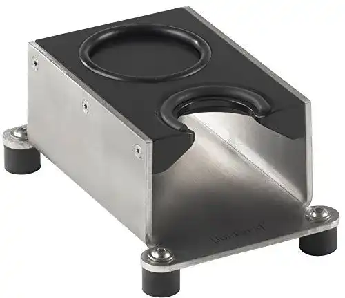Tamperstation Concept-Art Tampingstation in Schwarz