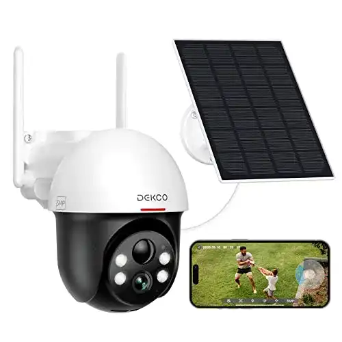 Außenleuchte mit integrierter DEKCO 5MP Überwachungskamera