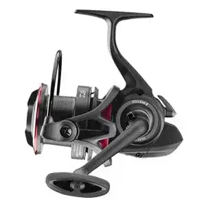 Daiwa Whisker 25 QD Freilaufrolle mit 300m Schnurkapazität und 4.7:1 Übersetzung