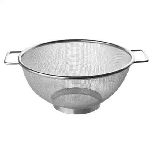 Küchensieb aus Edelstahl 26 cm Feinmaschiges Sieb mit zwei Griffen