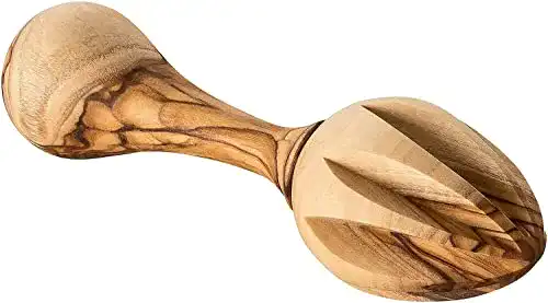 Manuelle Zitruspresse aus Olivenholz von MaMeMi
