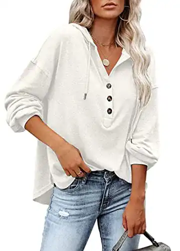 Pullover für Damen mit Kapuze und Knopfdetails von PLOKNRD