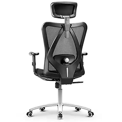 Ergonomischer Bürostuhl von mfavour mit individueller Anpassungsmöglichkeit