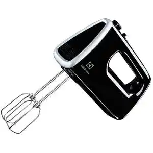 Handmixer Electrolux EHM3310 mit 450 Watt Leistung in Schwarz