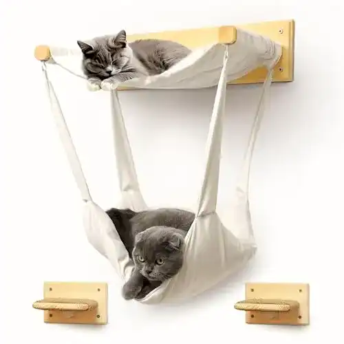 Katzen Kletterwand myHANA aus Massivholz mit Hängematte und Katzentreppe