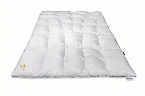Daunendecke Schlafkönig 135×200 cm – Winterwarm und Allergikerfreundlich