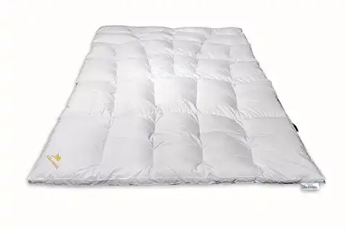 Daunendecke Schlafkönig 135×200 cm – Winterwarm und Allergikerfreundlich