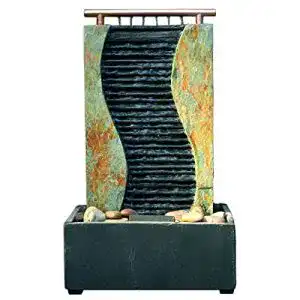 Wasserwand Seliger Schieferbrunnen Guan