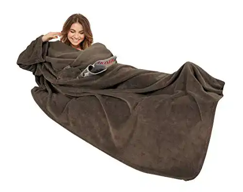 Gözze Ärmeldecke – Kuscheldecke mit Ärmel und Brusttasche
