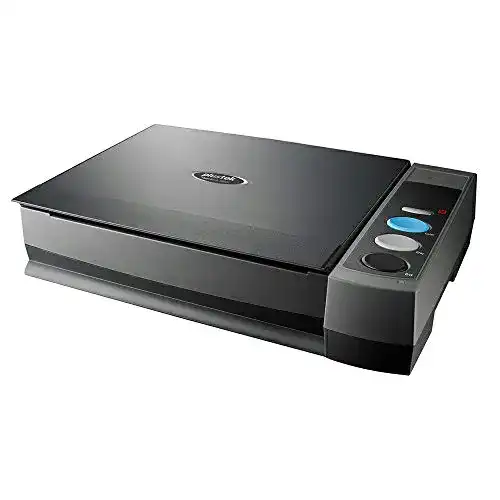 Plustek OpticBook 3800L Flachbettscanner in Schwarz