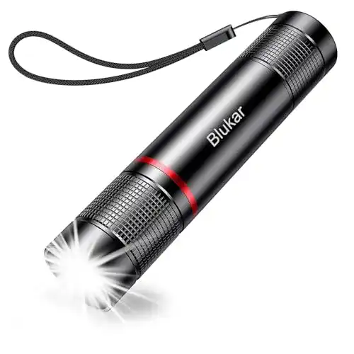 Aufladbare Blukar LED Taschenlampe mit 2000 Lumen