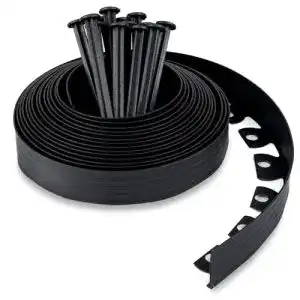 Flexible Kunststoff-Rasenkante von UNIGARDIA, 10 m in Schwarz