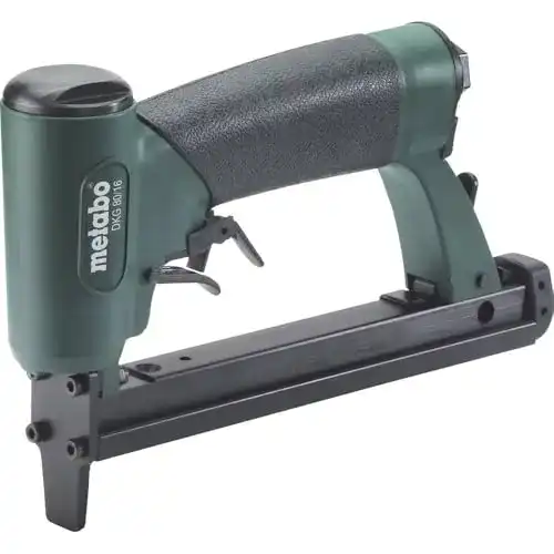 Drucklufttacker Metabo DKG 80/16 für Klammern und Nageln