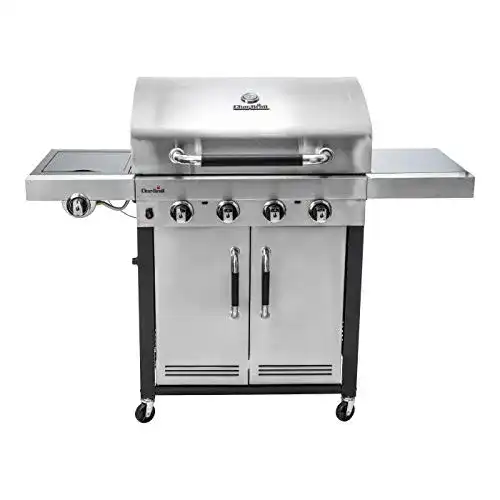Schickling Gasgrill Char-Broil Advantage 445S mit 4 Brennern