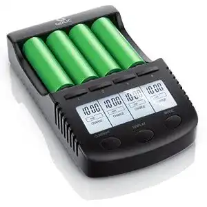 18650 Ladegerät von CSL Computer – Power Akku Ladegerät