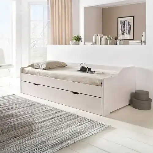 Jugendbett Woodlive Design by Nature aus Massivholz für Gäste