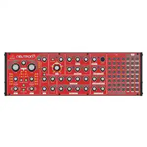 Behringer Neutron Paraphonic Analog Synthesizer und Semi-Modular