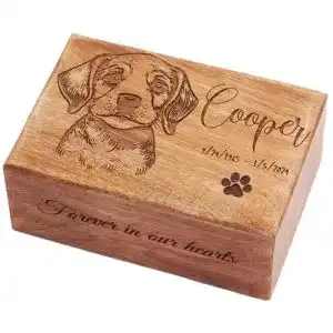 Personalisierte Hundeurne von The Maryam Crafts für die Asche von Haustieren