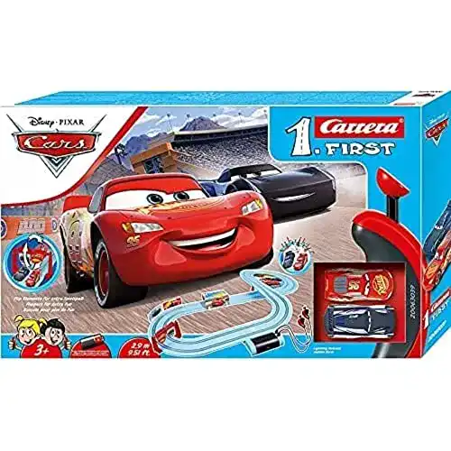 Carrera First Disney Pixar Cars Piston Cup Autorennbahn für Kinder