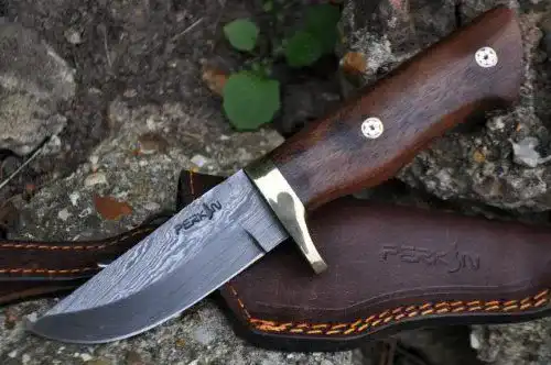 Perkin Handgemachtes Damast Jagdmesser AR100 mit Lederscheide