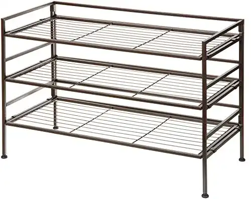 Schuhregal Amazon Basics 3-lagig für 9 Paar Schuhe, 67,8 x 32 x 47,5 cm