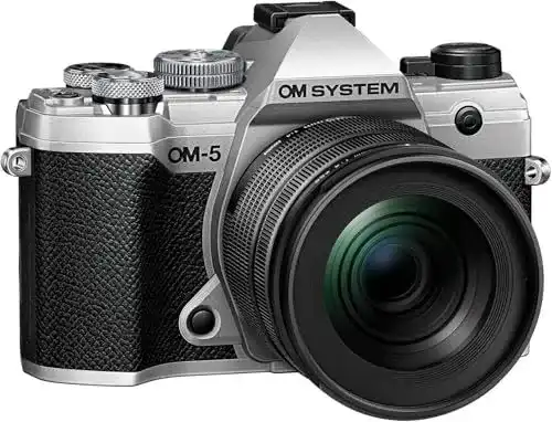 Systemkamera OM System OM-5 Micro Four Thirds mit M.Zuiko Objektiv