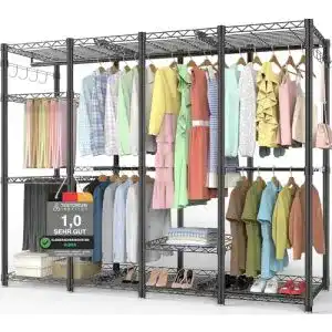 Offener Kleiderschrank Aqra System mit 9 Höhenverstellbaren Regalböden