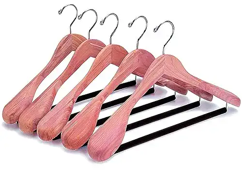 Holzkleiderbügel Amber Home, 5 Stück, 44,5 cm aus Zeder