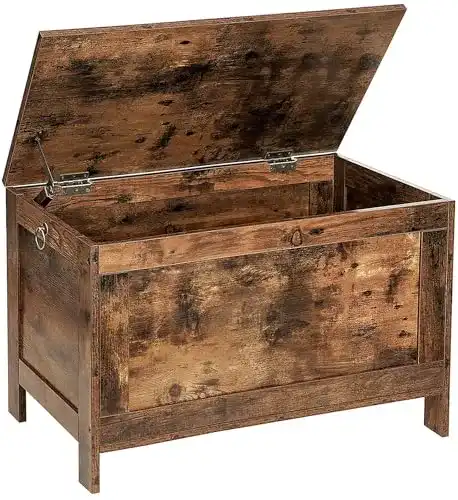 Antik-Truhe mit Stauraum und Sitzgelegenheit von HOOBRO
