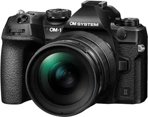 Olympus OM System OM-1 Mark II Micro Four Thirds Kamera mit 12-40mm Objektiv