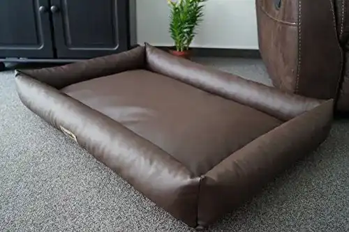 Hundebett aus Kunstleder von Hundebettenmanufaktur Wendbares Hundesofa