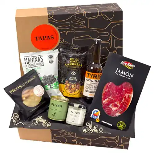 Präsentkorb mit Tapas und Craft-Bier für Feinschmecker