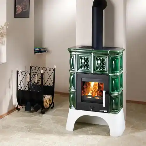 Haas und Sohn Kaminofen Treviso II 04 339 15 30 in Grün