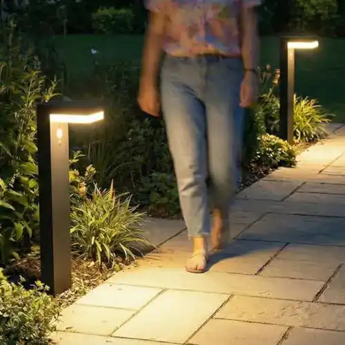 Wegeleuchte mit Bewegungsmelder von Proventa im Design Solar