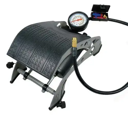 Michelin 9503 Doppel-Fußluftpumpe mit bis zu 7 bar