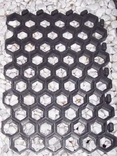 Rasengitter Arndt Rasenwaben 50 x 40 cm schwarz für Paddock und Wege