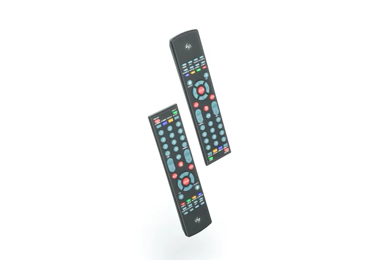 Ein modernes Presenter-Produkt in Draufsicht, Fokus auf Design und Tastenlayout für Präsentationen.
