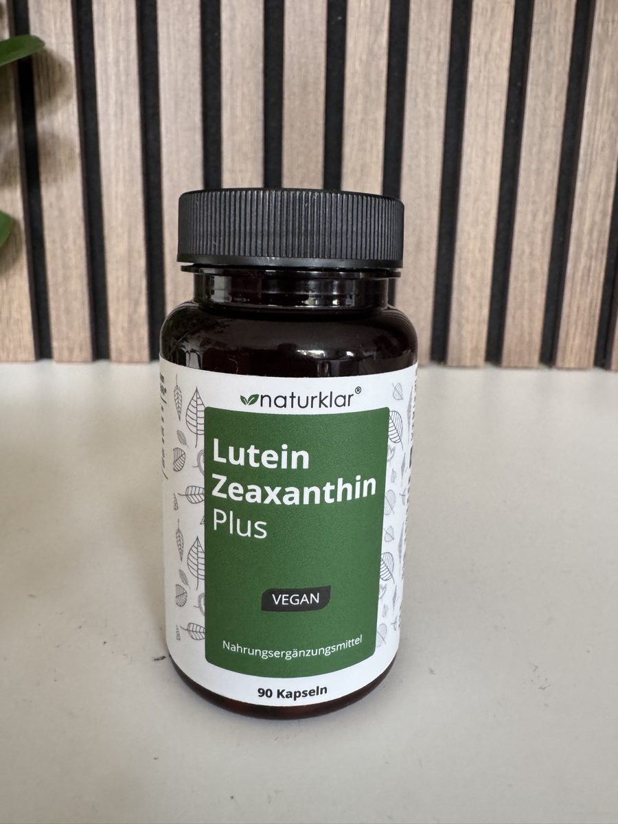 Naturklar Lutein Zeaxanthin Plus Kapseln als Testmuster in der Redaktion von test-vergleiche.com